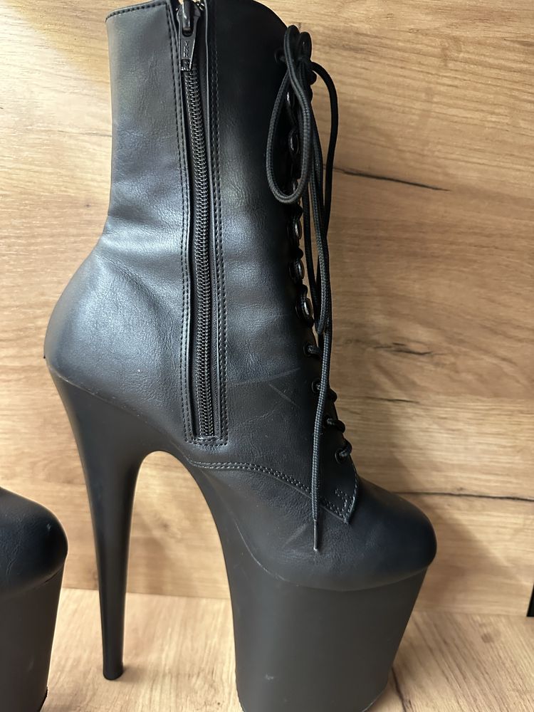 Pleaser Czarne botki do exotic Flamingo 1020 Black Matte