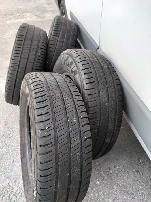 Opony Kleber 225/70R 15C  4 szt jak nowe