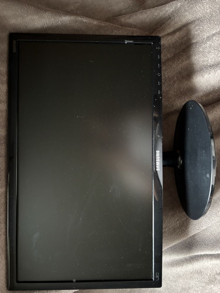 Monitor Samsung LS22C150NS/EN