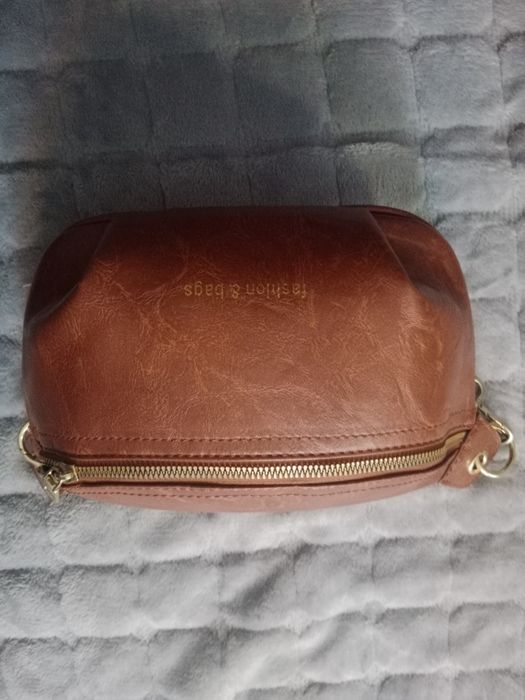Torebka nerka brązowa