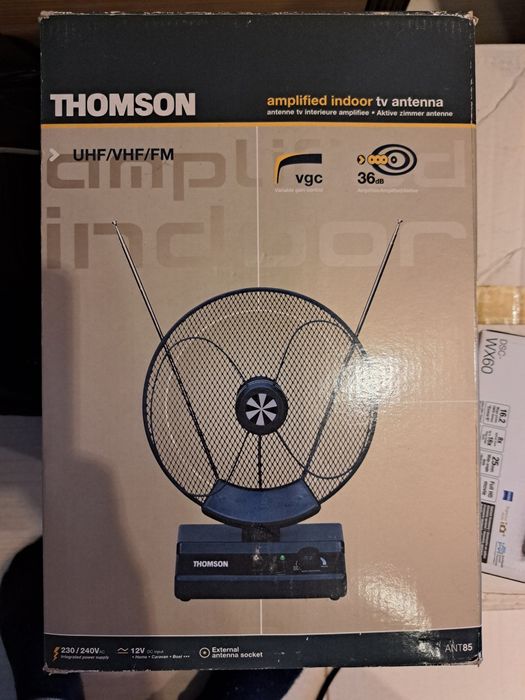 Antena Thomson Multimedia Szerokopasmowy Wzmacniacz