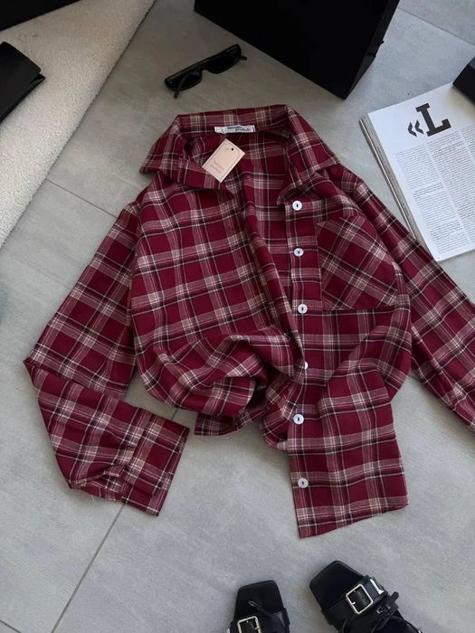 Картата сорочка бордо