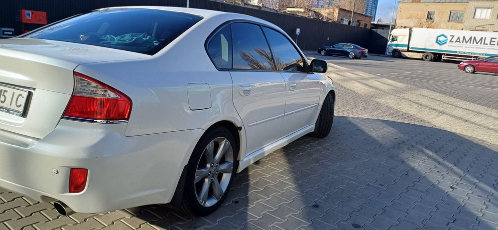 Subaru legacy 2008 год