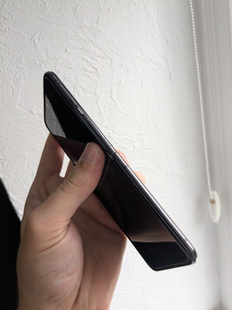 Motorola Razr Plus 2023 Black 8/256gb Neverlock