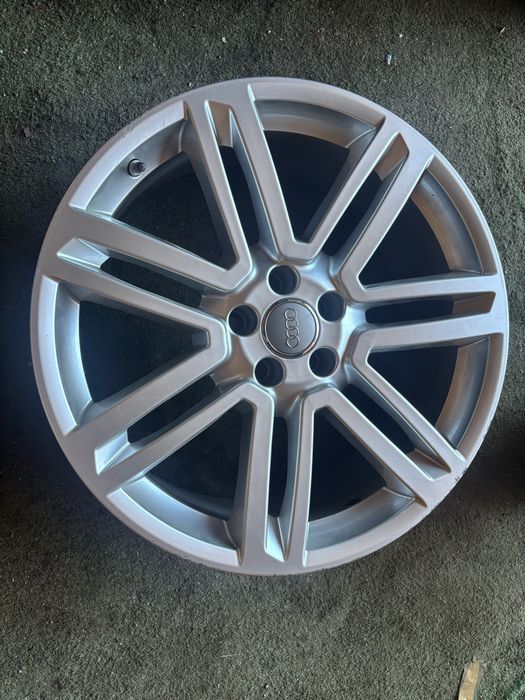 5x112 AUDI 8Jx20 ET25 felgi aluminiowe 66,6 A6 C7 4G allroad A4 B8