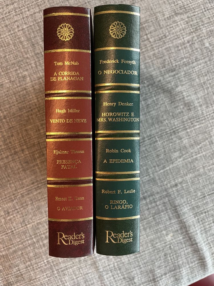 Conjunto de 2 livros, 8 historias