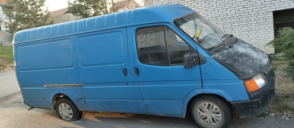 Ford transit 1986 p.