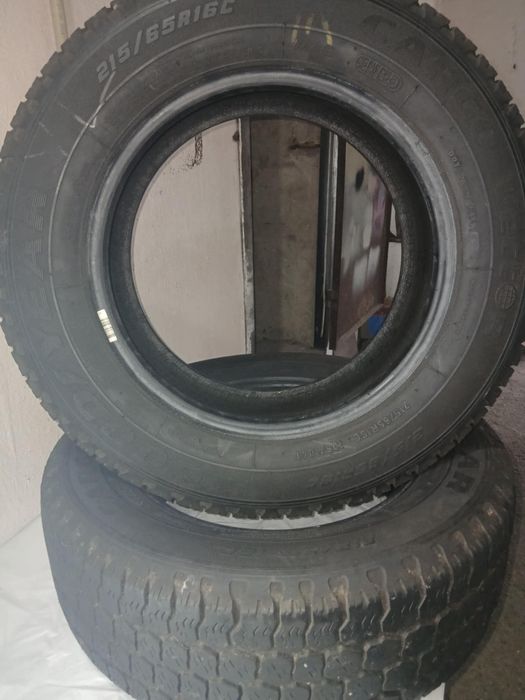 215/65R16 goodyear