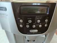 Ekspres ciśnieniowy DeLonghi