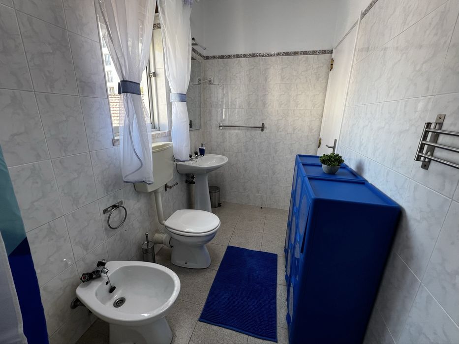 Quarto Partilhado a estrear para 2 Pessoas — Águas Livres, Amadora