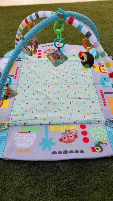 Bright Starts - Manta/tapete de Atividades 5 em 1