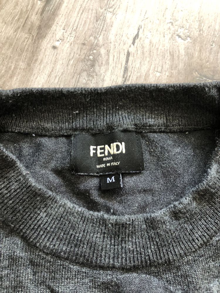 Реглан Fendi