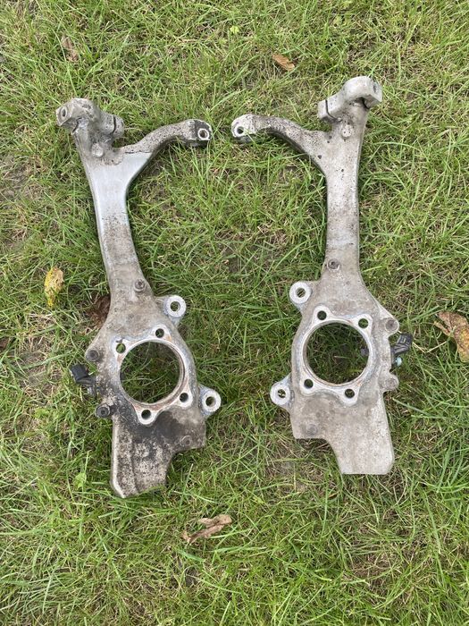 A6 C6 Кулак поворотний audi a6 c6 цапфа ауди а6 с6 2004-2011