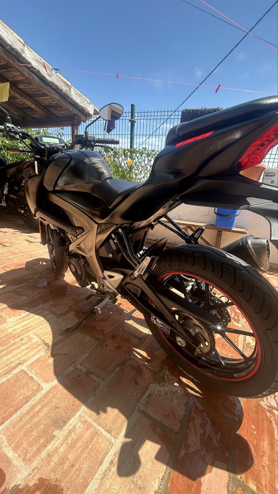GSX-s 125 negociavel