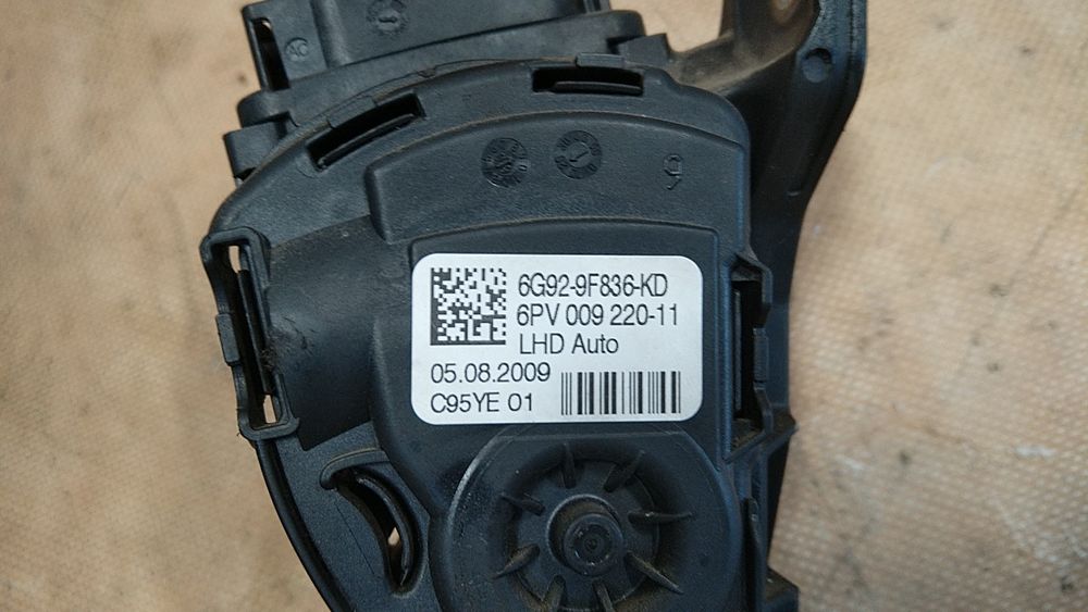 ) S-Max Mk1 pedał gazu potencjometr