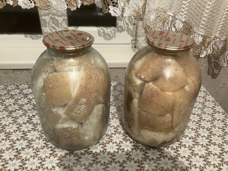 Домашне сало в банках