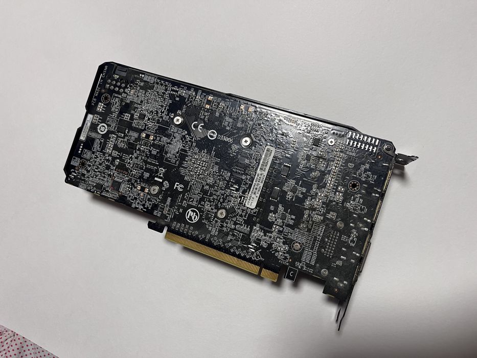 Відеокарта Gigabyte Radeon RX 570 Gaming 4096MB Б/У