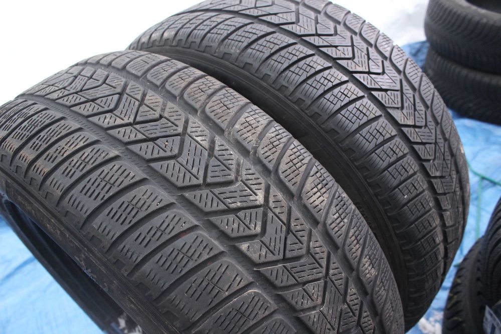 R18=235-60-R18 PIRELLI SCORPION комплект шин зимняя резина GERMANY