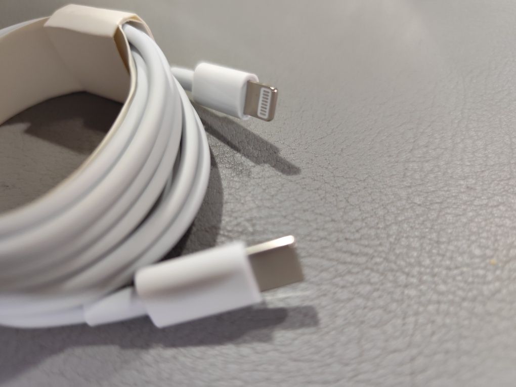 Cabo carregador iPhone Lightning USB-C
