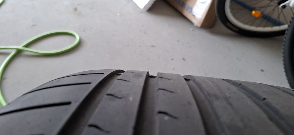 275/35 r21 dunlop sp sport maxx gt R01