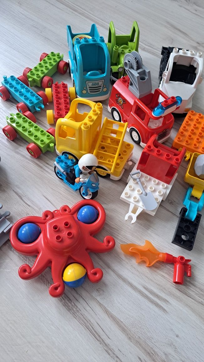 Zestawy Lego Duplo w super cenie, straż pożarna, jungle, kolejka, itd.
