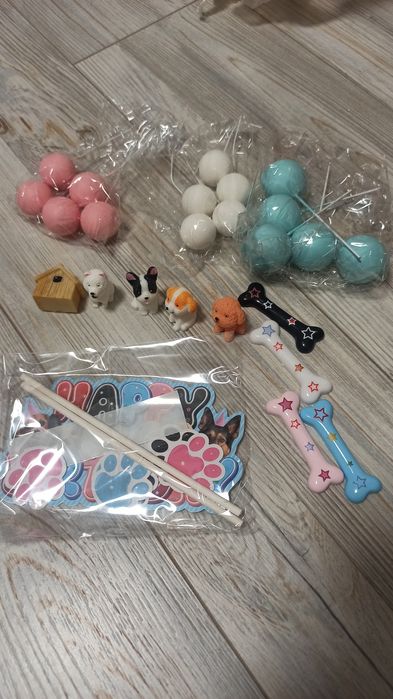 Прикраса до торту