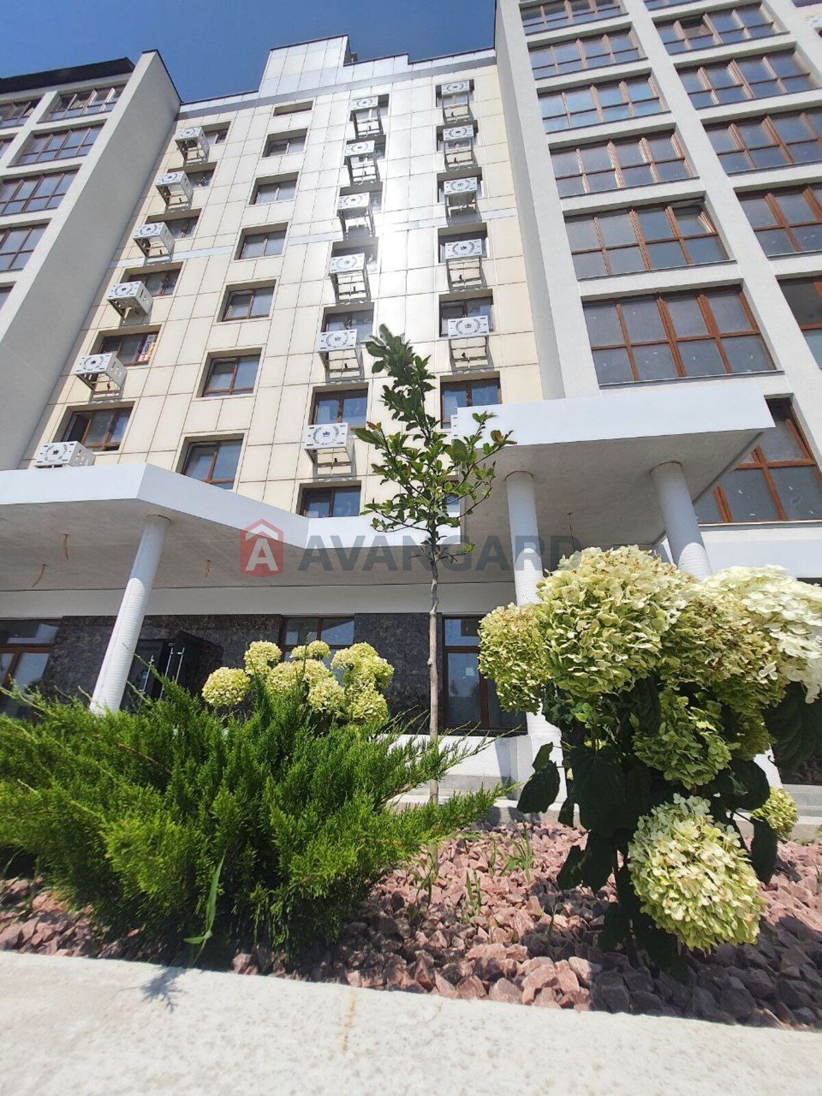 Продаж видової квартири в ЖК Олімп