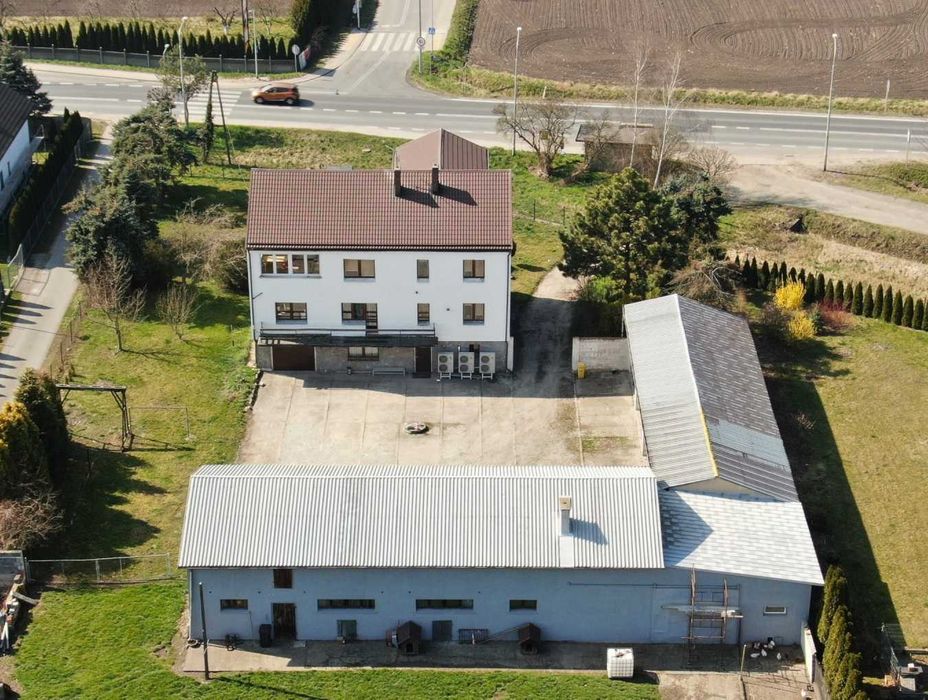 Siedziba firmy/ Kwatera pracownicza 50 osób/ Cieszyce DK8/ 7900zł/msc
