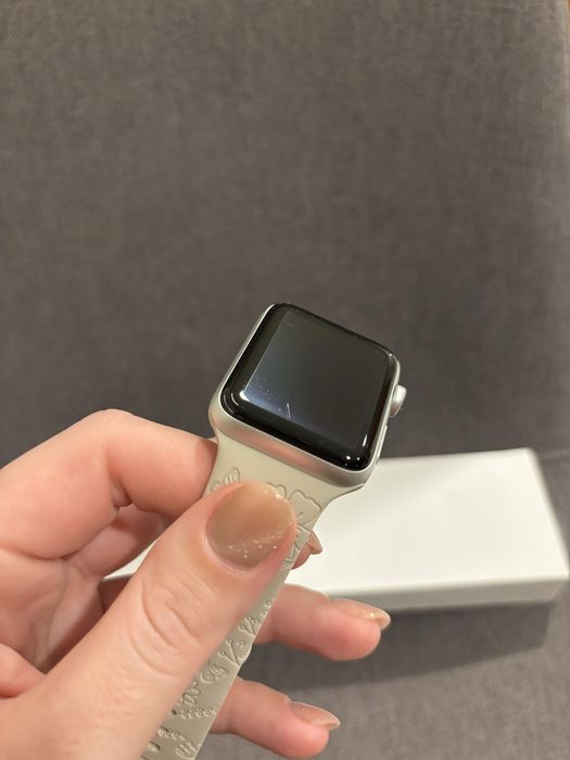 Apple Watch Series 3 (GPS) 42mm Silver Aluminium