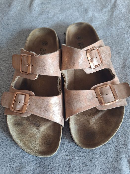 Klapki złote 40 ccc