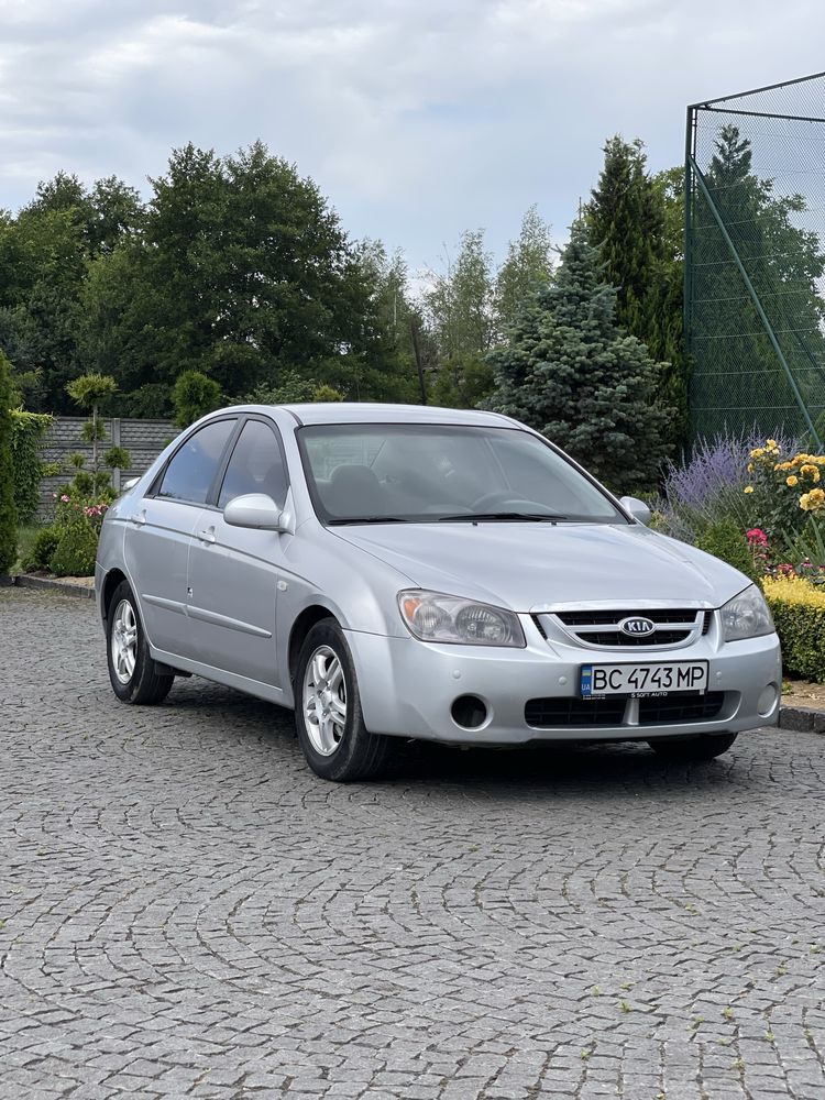 Продам Kia Cerato 1.6 в Дуже Гарному стані , Обслужена!