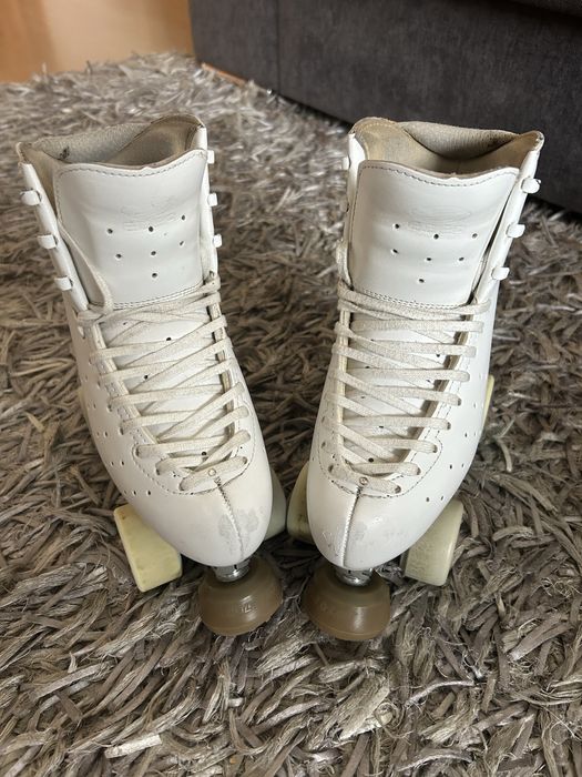 Patins Edea 235 muito bom estado. Modelo mais recente
