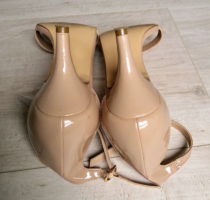 Sandałki nude, 39, stan jak nowe CCC