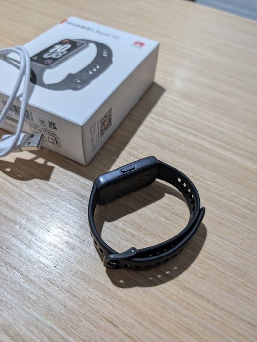 Фітнес трекер Huawei band 10 смарт годинник