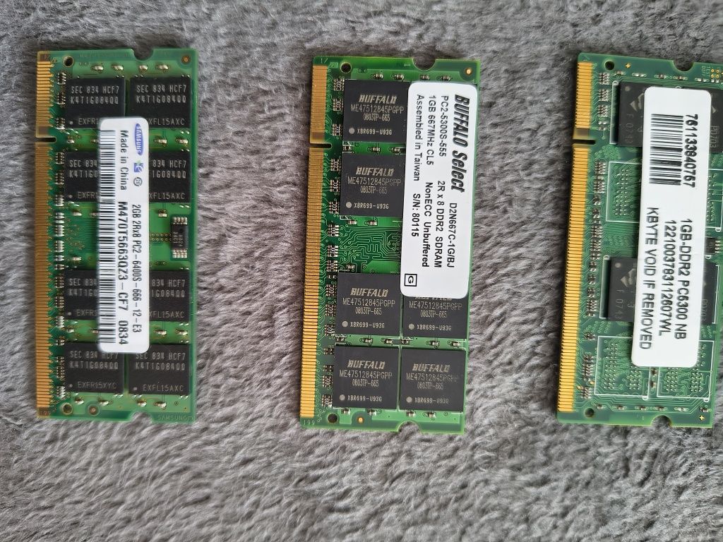 Kość RAM 2gb DDR2 do laptopa