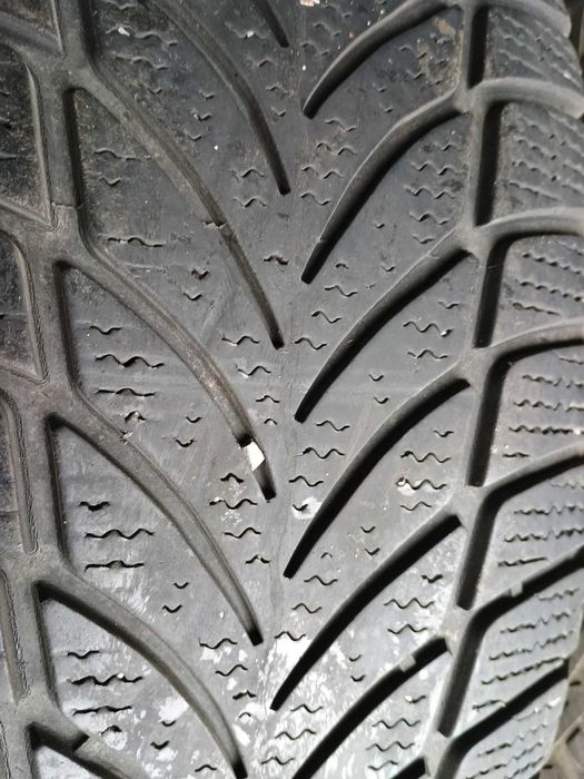 ШИНИ 215/65 R16 98Т GOODYEAR  пара 4 мм