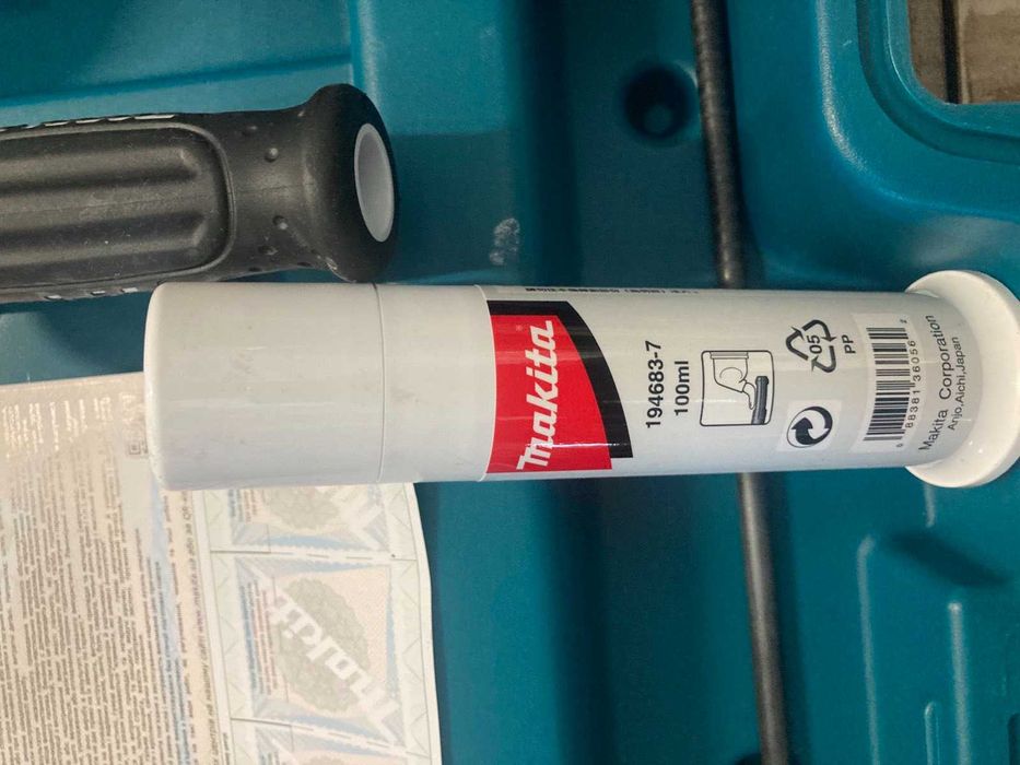 Перфоратор SDS-MAX - HR4002 (40мм) (MAKITA)