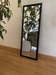 Lustro wiszące czarne 94x34cm