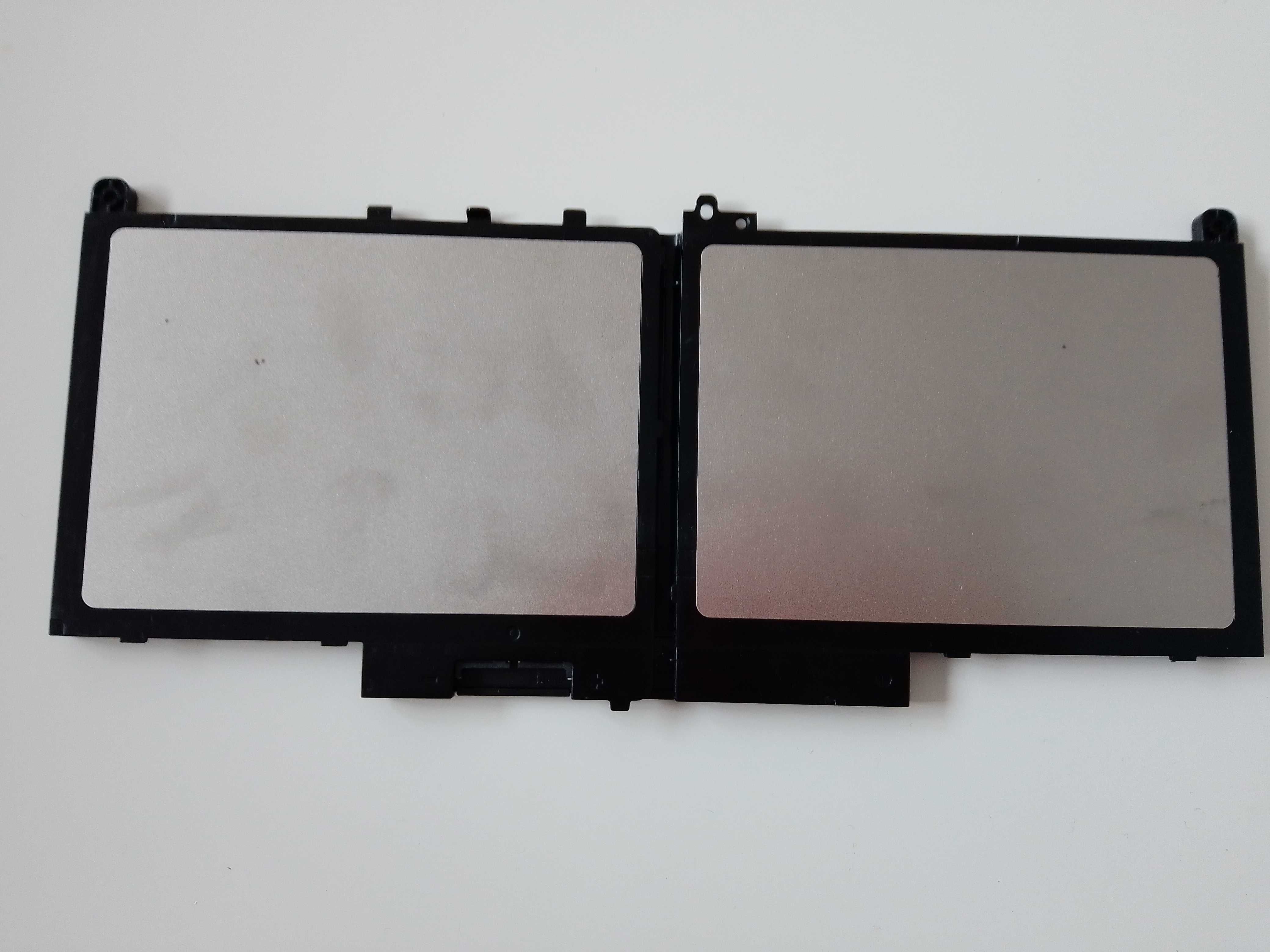 Oryginalna bateria do laptopa DELL J60J5 (001397)