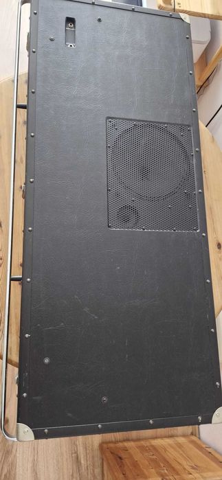 Sprzedam organy firmy ORLA