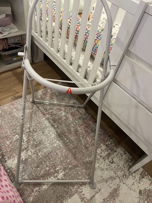 Suporte para banheira da marca shnuggle