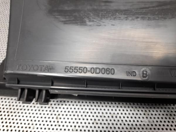 Porta luvas TOYOTA Yaris (_P9_)