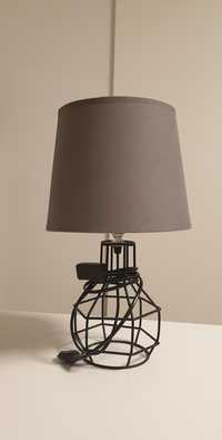 Industrialna lampa stołowa, Loftowa lampa