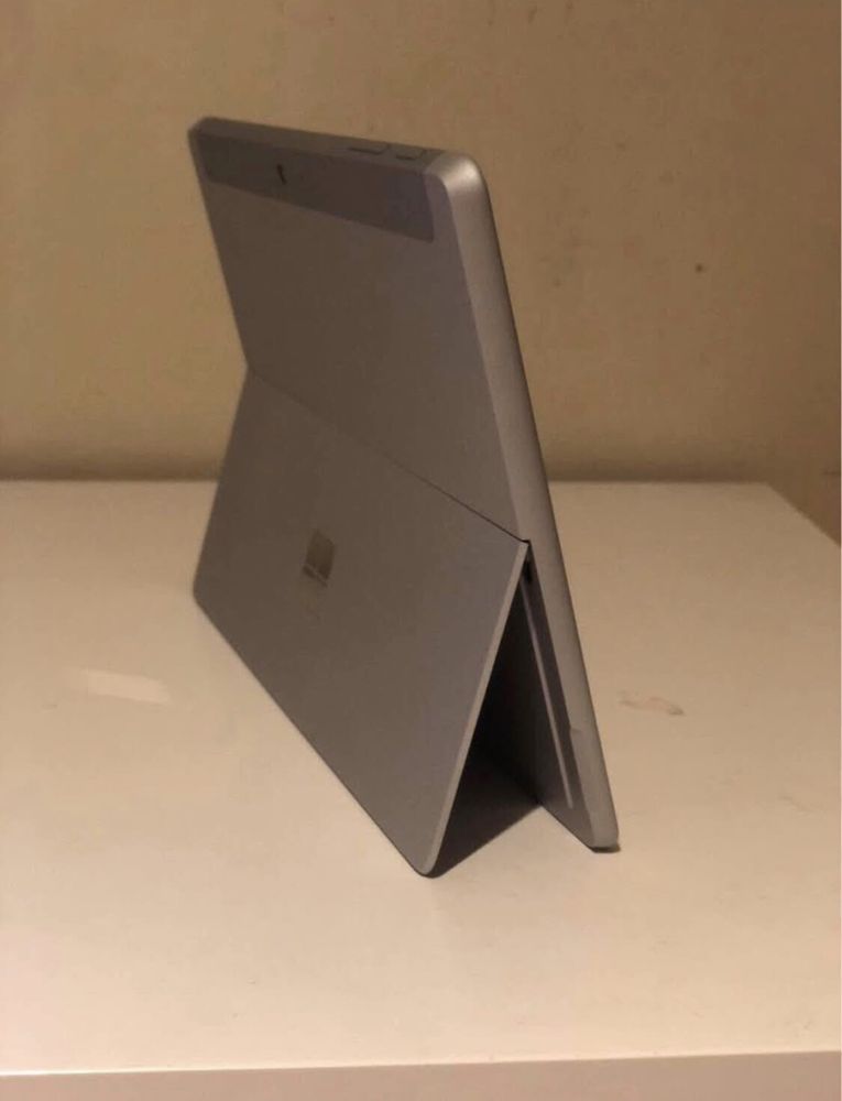 Microsoft surface pro 7