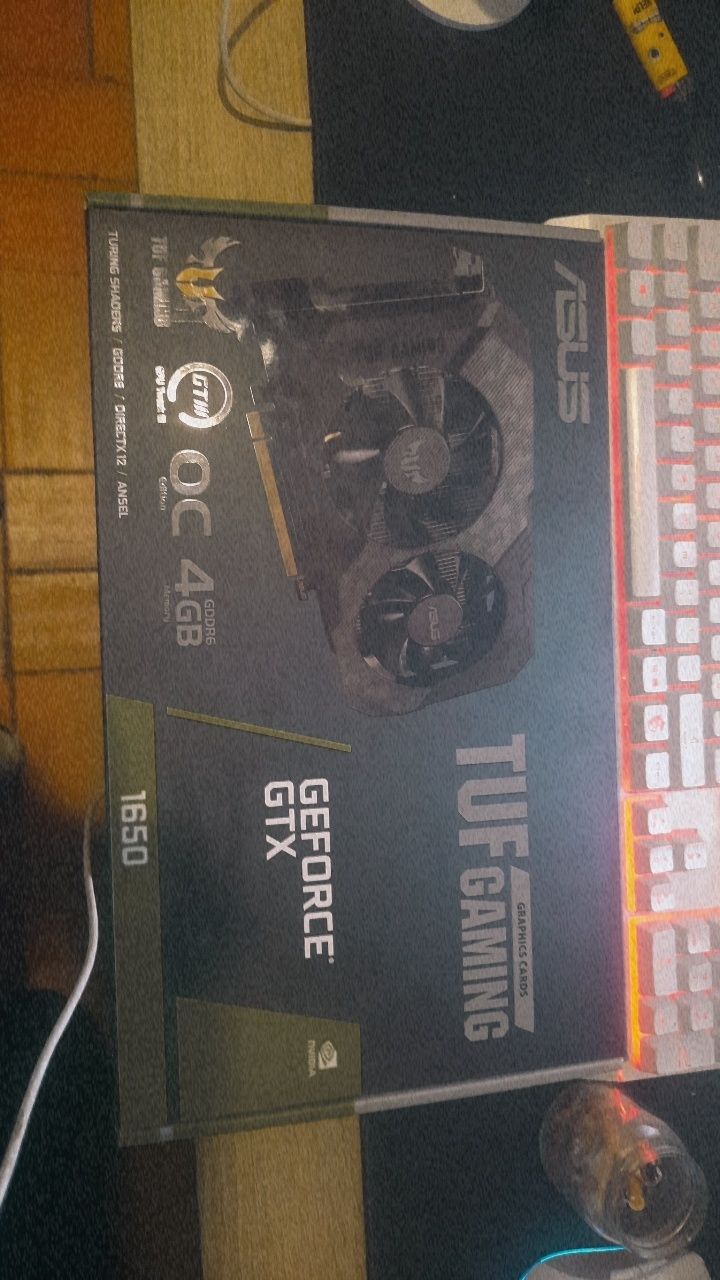 Vendo GTX 1650 4GB