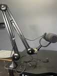 Mikrofon Shure MV7 + ramię rode