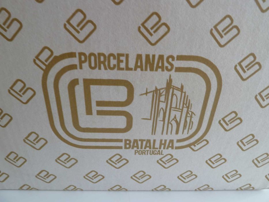 Serviço de Jantar, café e cha 70 peças