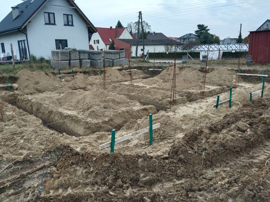 Usługi MINIKOPARKĄ i wywrotką do 3.5 T.