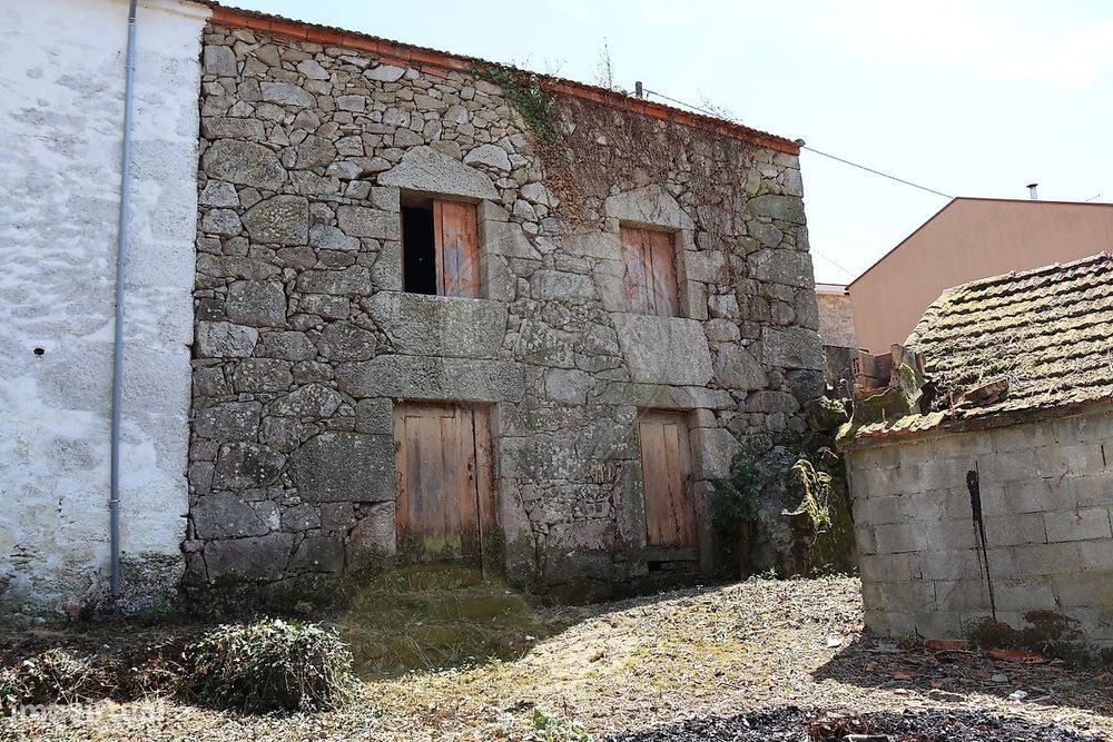 Moradia T0 para venda