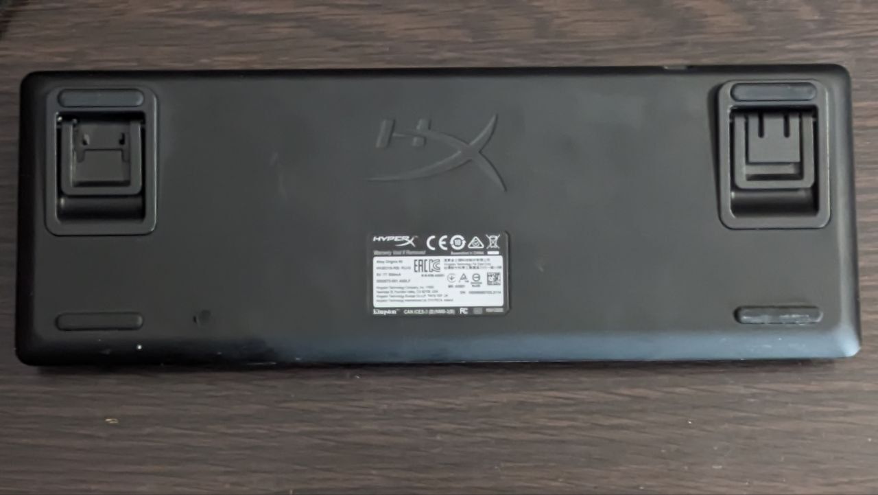 Продам игровую клавиатуру HyperX Alloy Origin 60